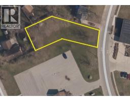 3025 RIVARD - 1