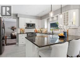 535 HARBOURNE CRESCENT - 4