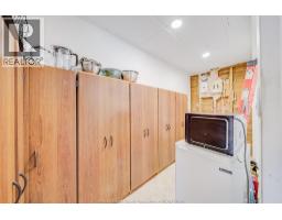 9524 WALKER ROAD - 11
