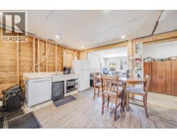 9524 WALKER ROAD - 16