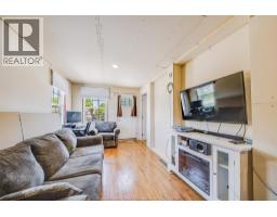 9524 WALKER ROAD - 19