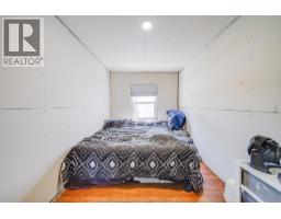9524 WALKER ROAD - 25