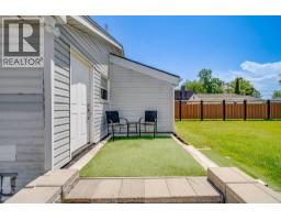 9524 WALKER ROAD - 34