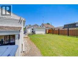 9524 WALKER ROAD - 39