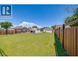 9524 WALKER ROAD - 42
