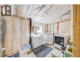 9524 WALKER ROAD - 8