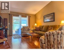 176 BENNIE AVENUE - 23