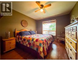 176 BENNIE AVENUE - 29