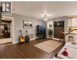 230 ERIE STREET South - 21