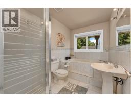 281 LAKEVIEW DRIVE - 32