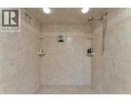 281 LAKEVIEW DRIVE - 39