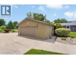 281 LAKEVIEW DRIVE - 7