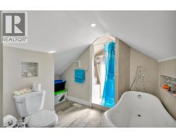 1396 LILLIAN AVENUE - 16