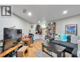 1396 LILLIAN AVENUE - 21