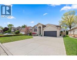 5989 ROSEWOOD CRESCENT - 1