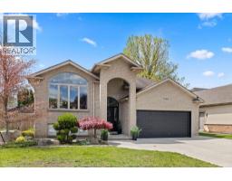 5989 ROSEWOOD CRESCENT - 3