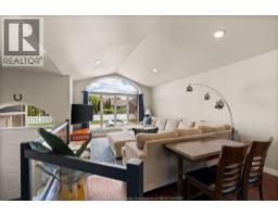 5989 ROSEWOOD CRESCENT - 5