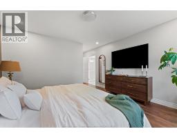 1009 WILLIAM ST - 25