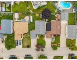 1553 BLAIRWOOD CRESCENT - 40