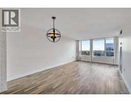 75 RIVERSIDE DRIVE East UnitNo. 1902 - 9