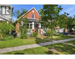 977 GLADSTONE - 2