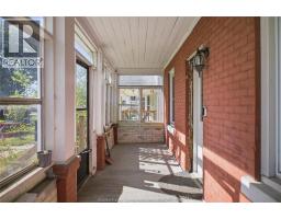 977 GLADSTONE - 3