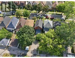 977 GLADSTONE - 34