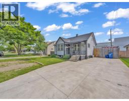 2696 MELDRUM ROAD - 3