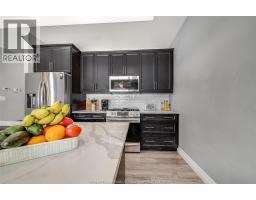 410 CASERTA CRESCENT - 12