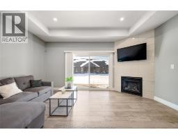 410 CASERTA CRESCENT - 17