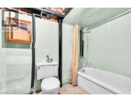 1439 Henry Ford Centre DRIVE - 14