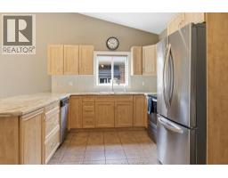 1973 VENETIAN AVENUE - 7
