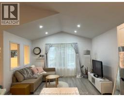 1733 ALBERT ROAD - 4
