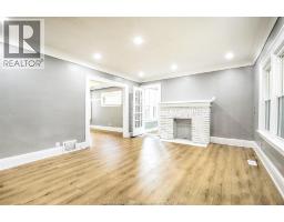 1484 VICTORIA AVENUE - 15