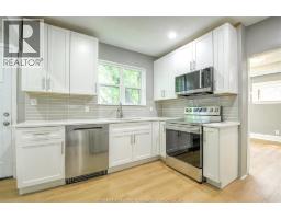1484 VICTORIA AVENUE - 20