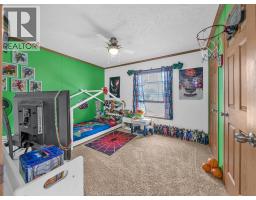 1 OAK COURT - 20