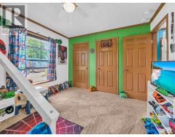 1 OAK COURT - 22