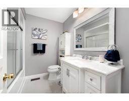 186 CRYSTAL HARBOUR - 23