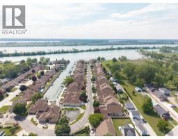 186 CRYSTAL HARBOUR - 33