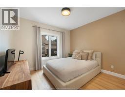 263 RUSSEL WOODS DRIVE - 17