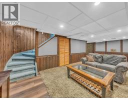 388 SEACLIFF DRIVE West - 34