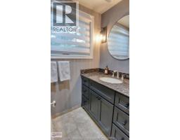 3467 DRIFTWOOD DRIVE - 33