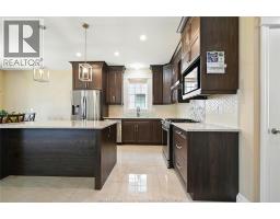 352 CHRISTINE AVENUE - 10