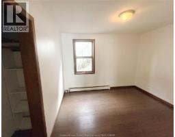 1235 ERIE STREET East - 9