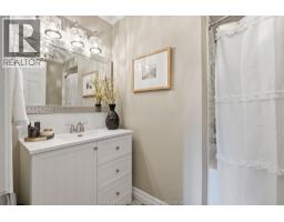 535 HARBOURNE CRESCENT - 31