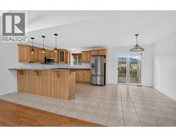 890 SOUTHWOOD DRIVE - 14