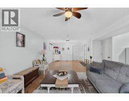 890 SOUTHWOOD DRIVE - 31