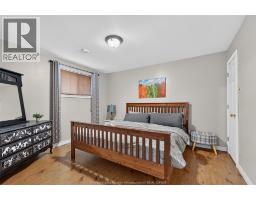 890 SOUTHWOOD DRIVE - 35