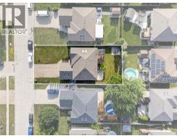 890 SOUTHWOOD DRIVE - 48
