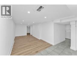 578 BROCK STREET - 18